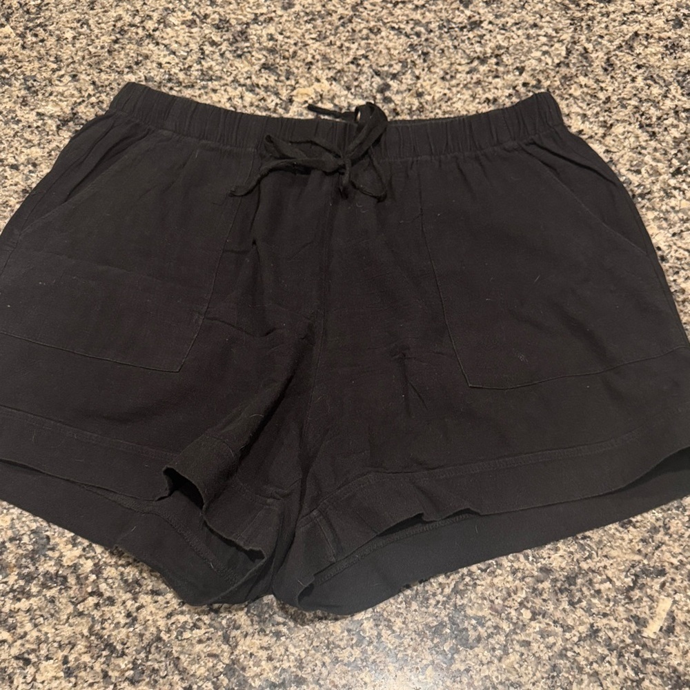 Cotton Black Women's Shorts size 16!